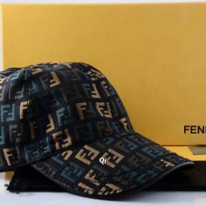 Boné Fendi