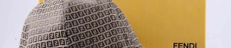 Boné Fendi