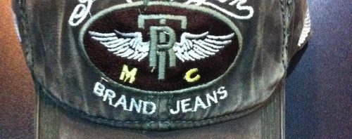Boné True Religion