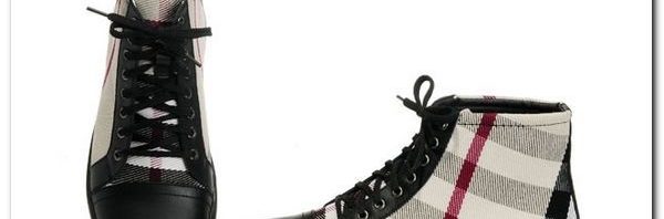 Bota  Burberry
