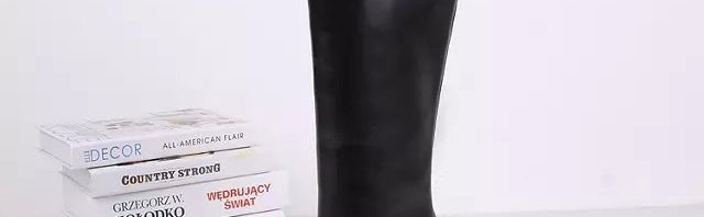 Bota de Couro Chanel