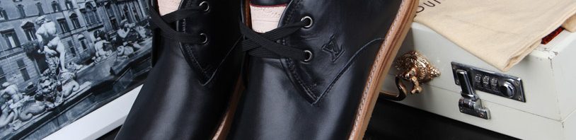 Bota de Couro Louis Vuitton