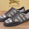 Burberry Tênis de Couro Burberry