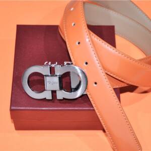 Cinto Feminino de Couro Salvatore Ferragamo
