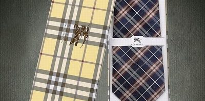 Gravata Burberry