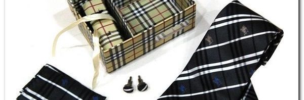 Gravata+Lenço+Abotoaduras Burberry
