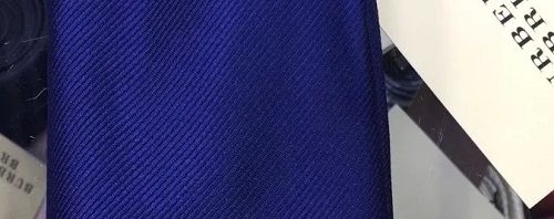 Gravatas Burberry