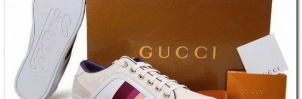 Gucci Tênis Casual Couro