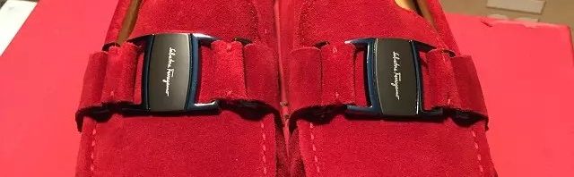 Mocassim Vermelho Salvatore Ferragamo