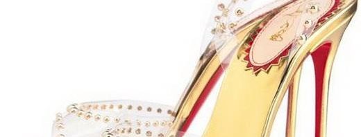 Sandália Christian Louboutin 10cm. coleção 2019