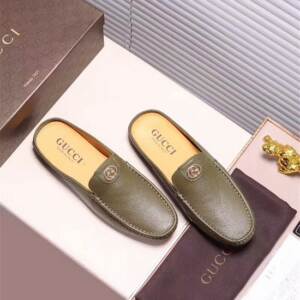 Sandália couro slipper Gucci