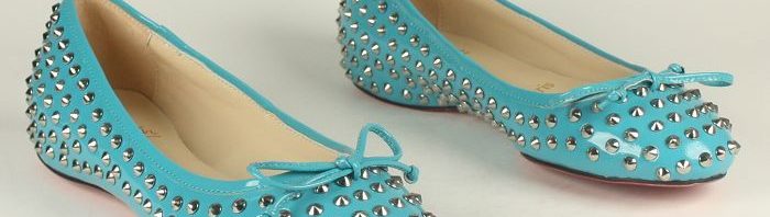 Sapatilha Big Kiss Studded Christian Louboutin