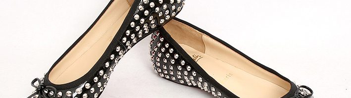Sapatilha Big Kiss Studded  Christian Louboutin