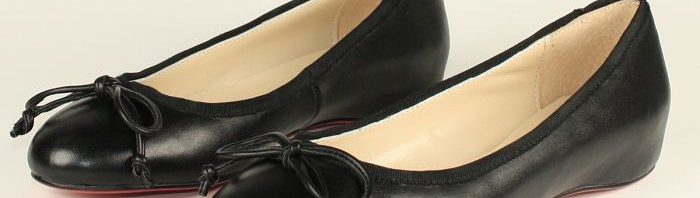Sapatilha em Couro Christian Louboutin