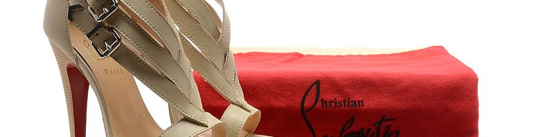 Sapato Salto Alto Christian Louboutin 16cm.