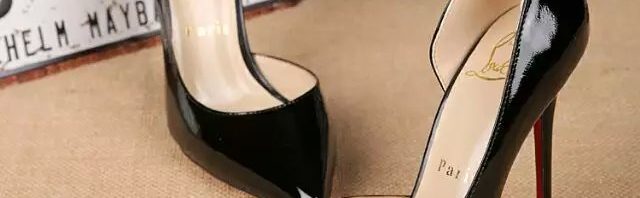 sapato christian louboutin scarpin