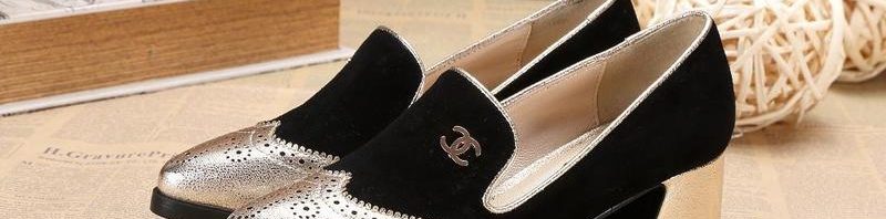 Sapato de Couro Chanel