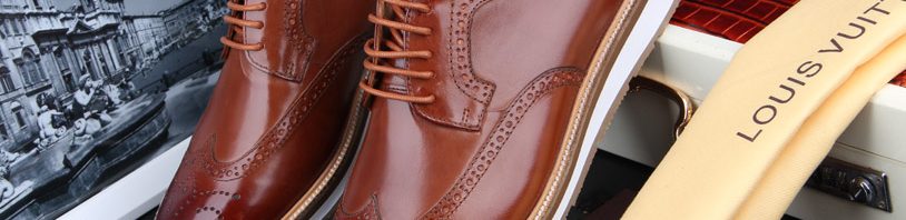 Sapato de Couro Louis Vuitton