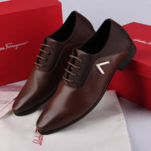 Sapato de Couro Salvatore Ferragamo