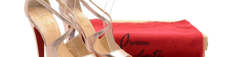 Sapatos de Salto Alto Couro Christian Louboutin