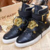 Tênis Cano Alto Couro Versace