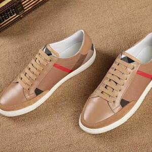 Tênis Couro Burberry