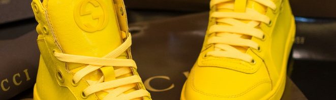 Tênis cano alto amarelo couro Gucci