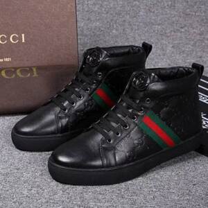 Tênis cano alto couro Gucci