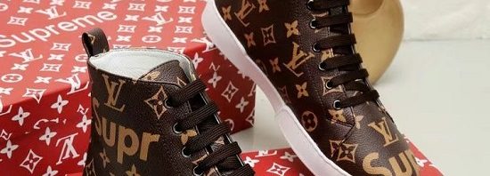 Tênis cano alto couro Louis Vuitton x Supreme