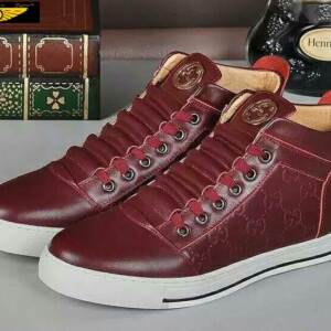 Tênis cano alto de couro Gucci