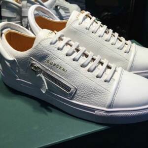 Tênis casual em couro Buscemi