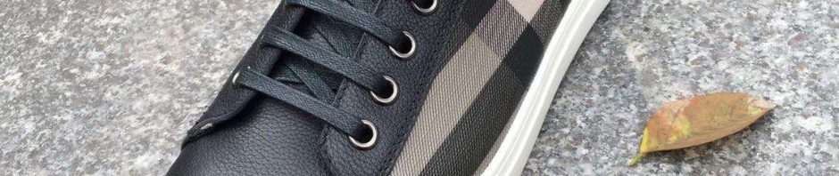 Tênis de Couro Burberry