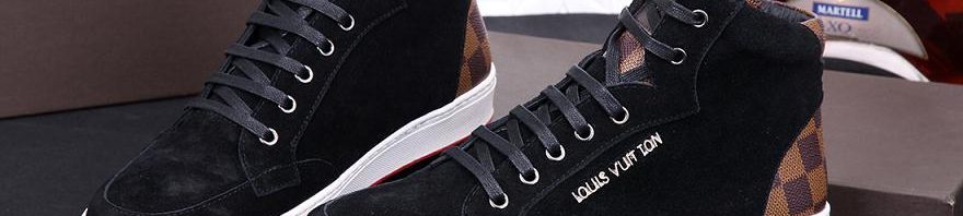 Tênis de Couro Louis Vuitton