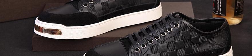 Tênis de Couro Louis Vuitton