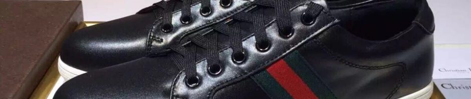 Tênis masc. de couro Gucci