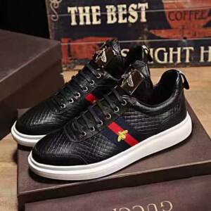 Tênis masc. de couro Gucci