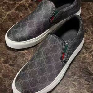 Tênis masc. de couro Gucci
