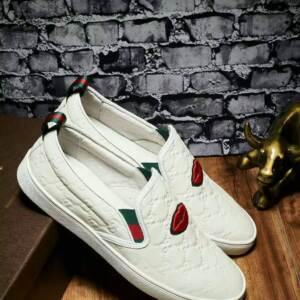 Tênis masc. de couro Gucci