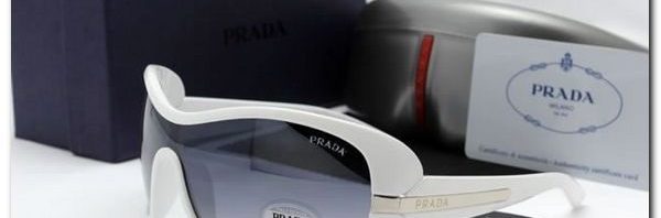 Óculos de Sol Fem. Prada