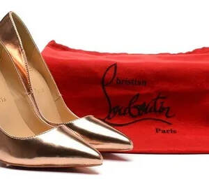 Sapato So kate Dourado Christian Louboutin 12cm.